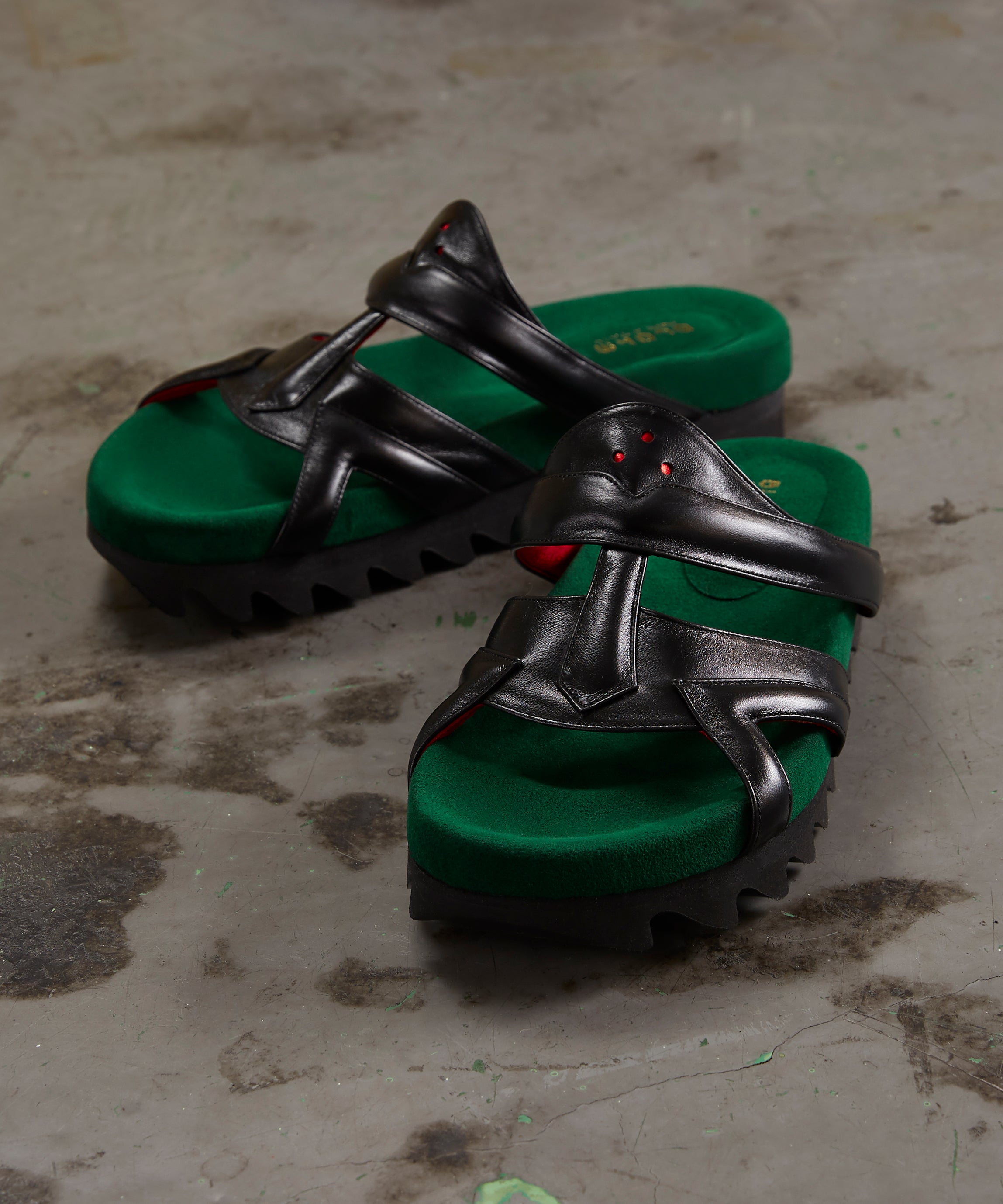 MULE / SANDAL – BLOHM